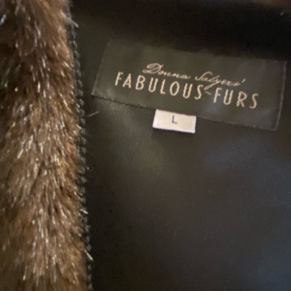 Donna Salyer's Faux fur brown vest - Picture 6 of 11